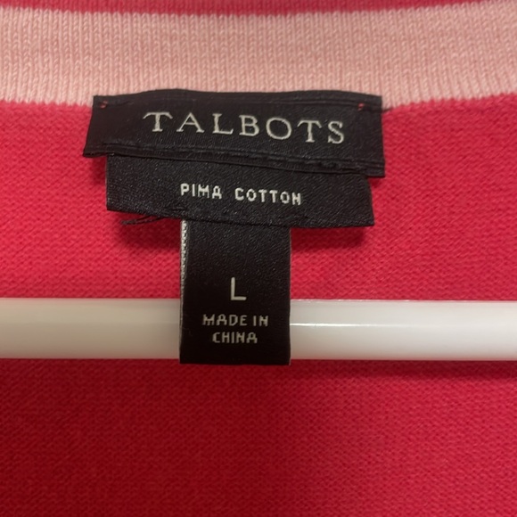 $7 four sleeveless top bundle. Great for Spring and Summer - Picture 2 of 8